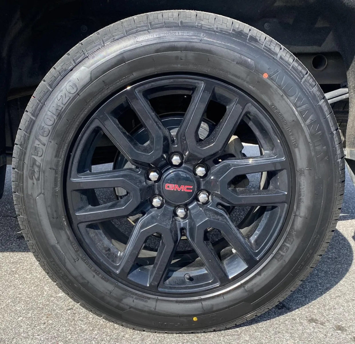 GMC Sierra photo 10