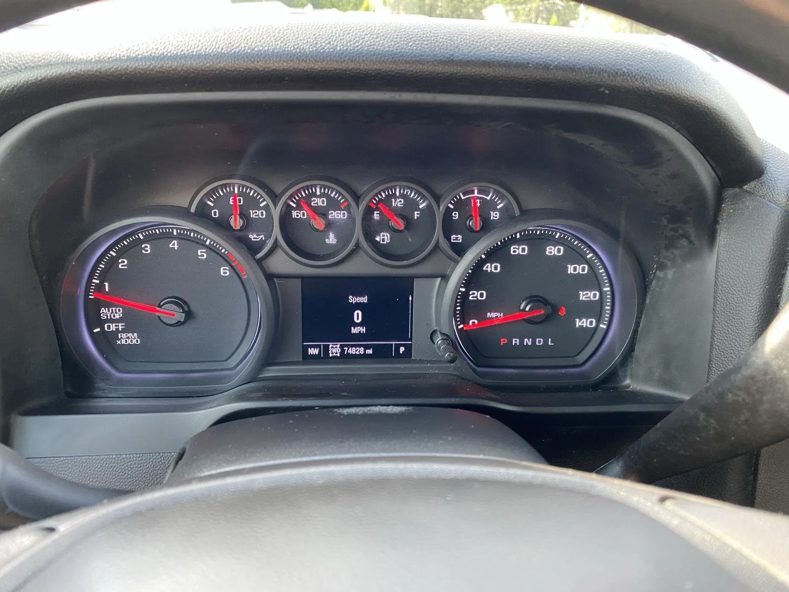 GMC Sierra photo 17