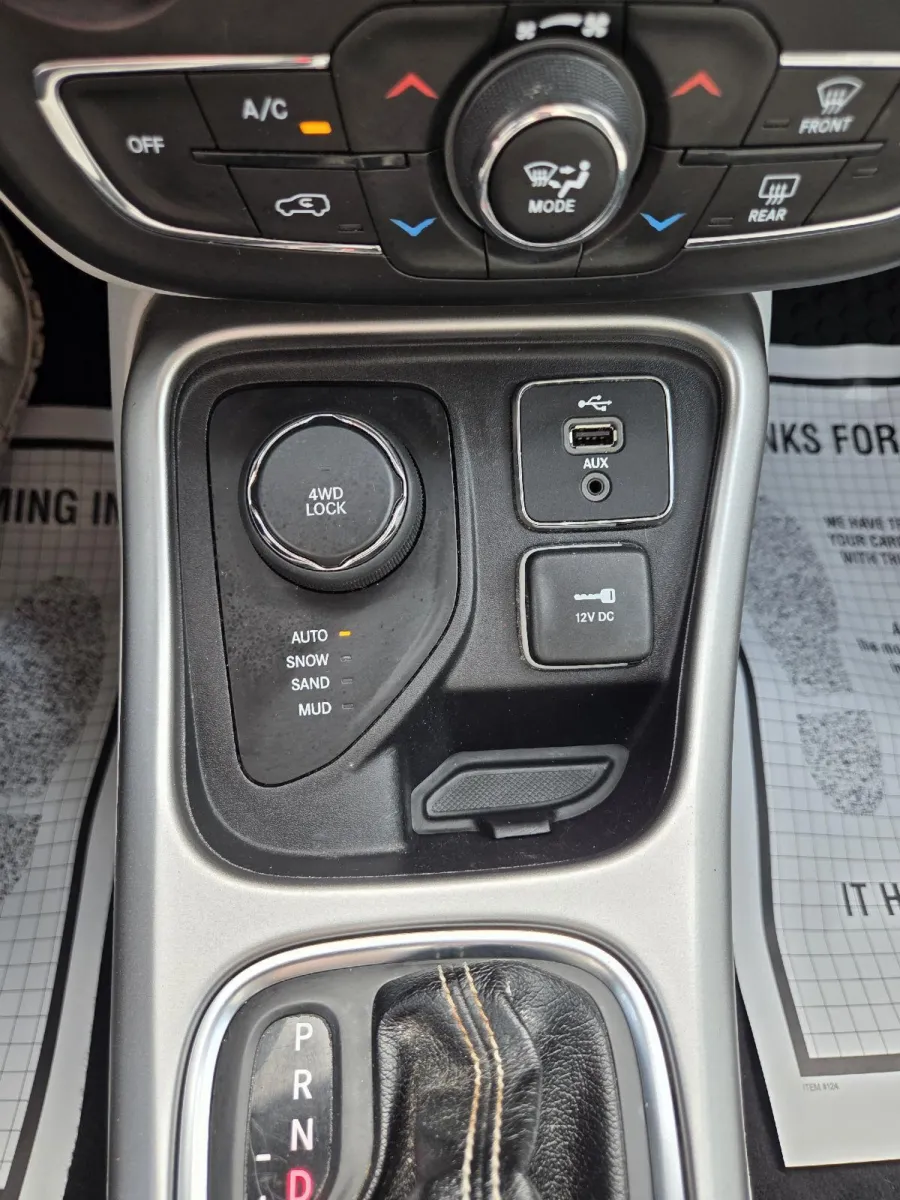 Jeep Compass photo 24