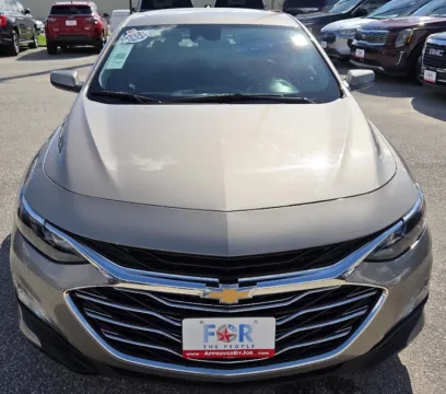 More photos of 2024 Chevrolet Malibu LT at Capital City Motor Company, IA