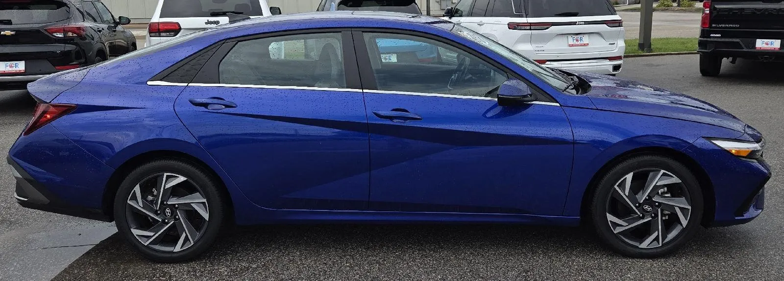 Hyundai Elantra photo 6