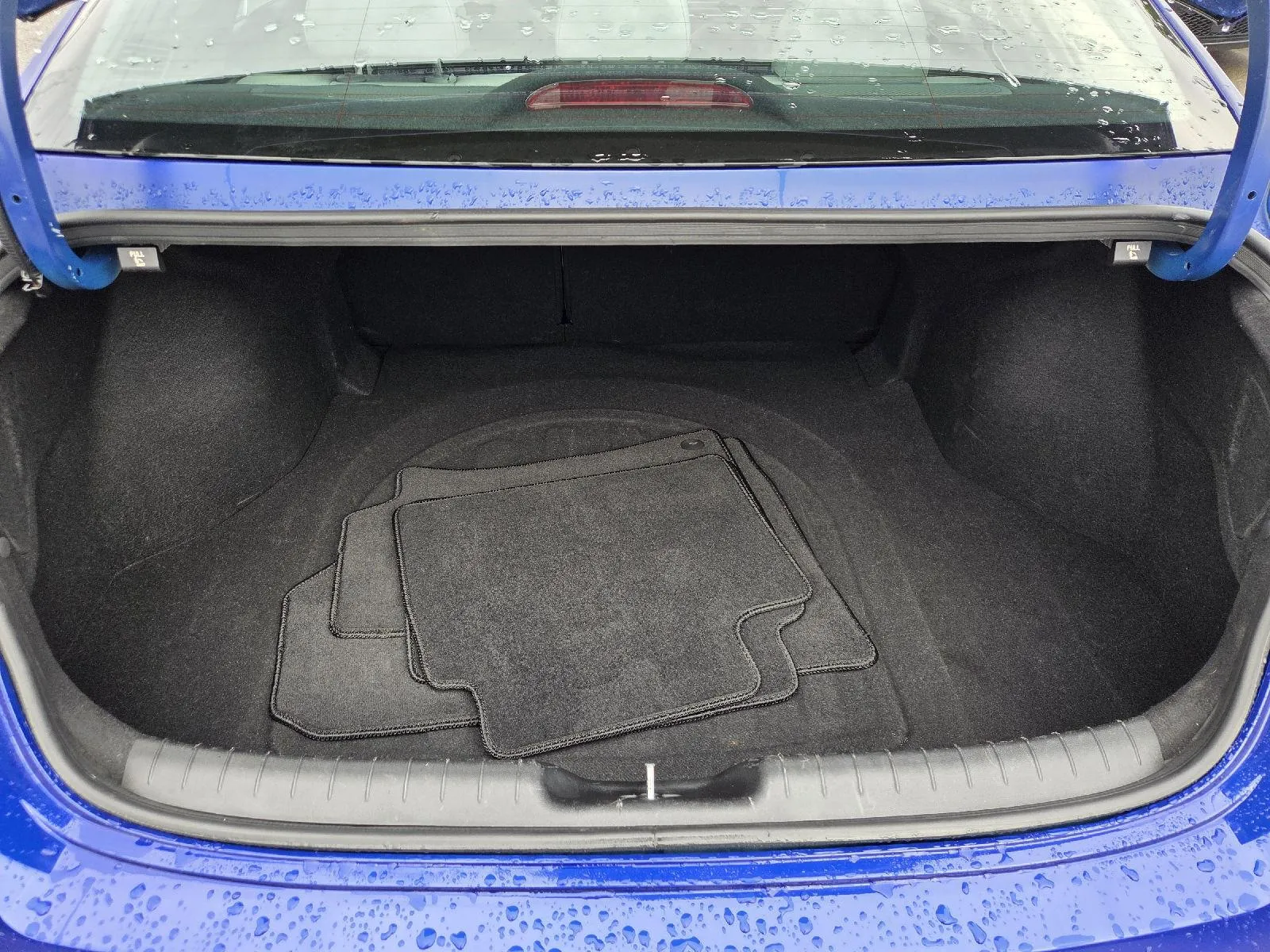 Hyundai Elantra photo 11
