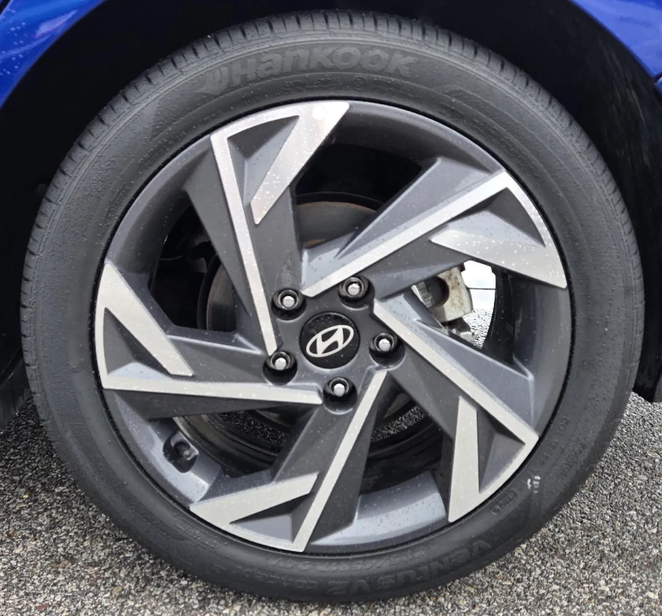Hyundai Elantra photo 12