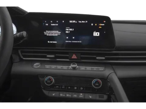 More photos of 2025 Hyundai Elantra Limited at Capital City Motor Company, IA