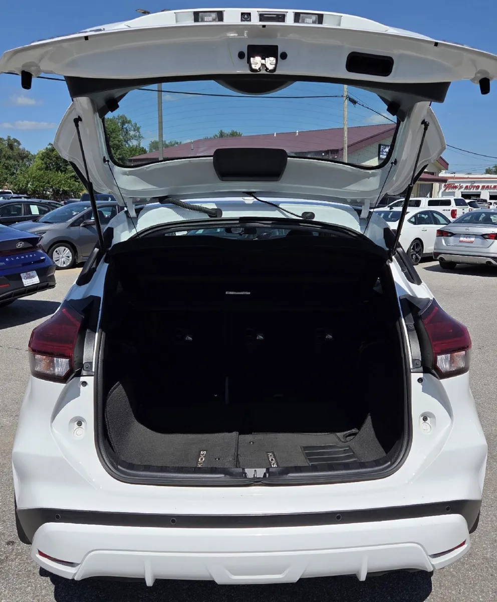 Nissan Kicks photo 10