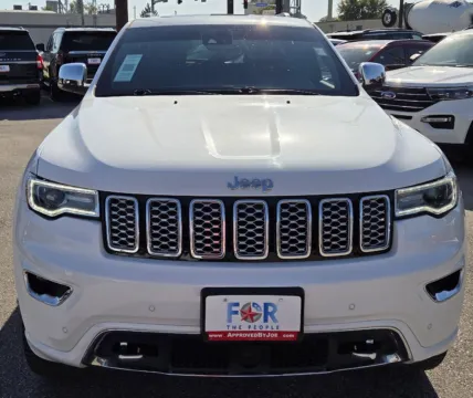 Another view of 2019 JEEP GRAND CHEROKEE Overland for sale in Des Moines, IA at Capital City Motor Company