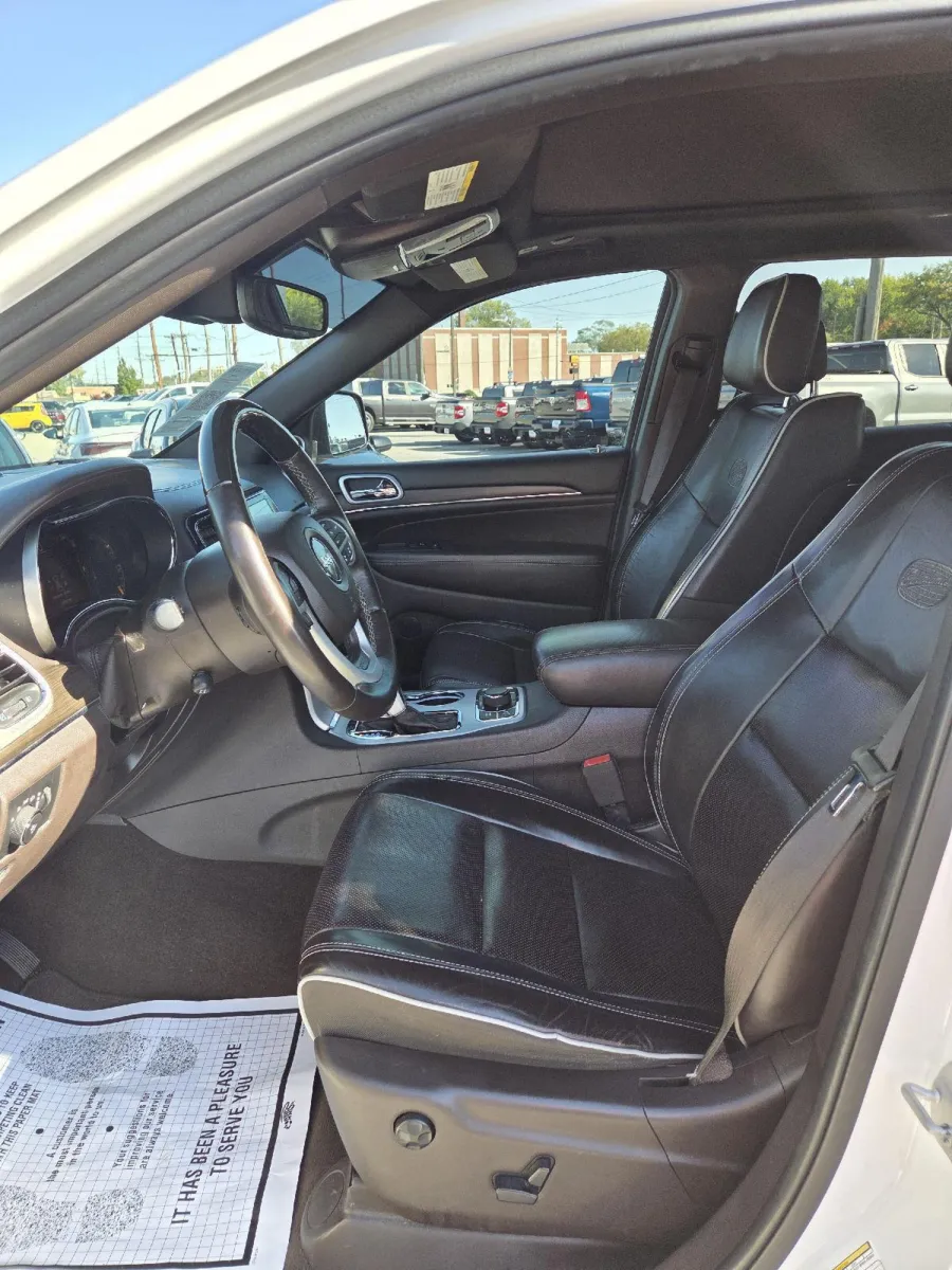 2019 JEEP GRAND CHEROKEE Overland photo 14