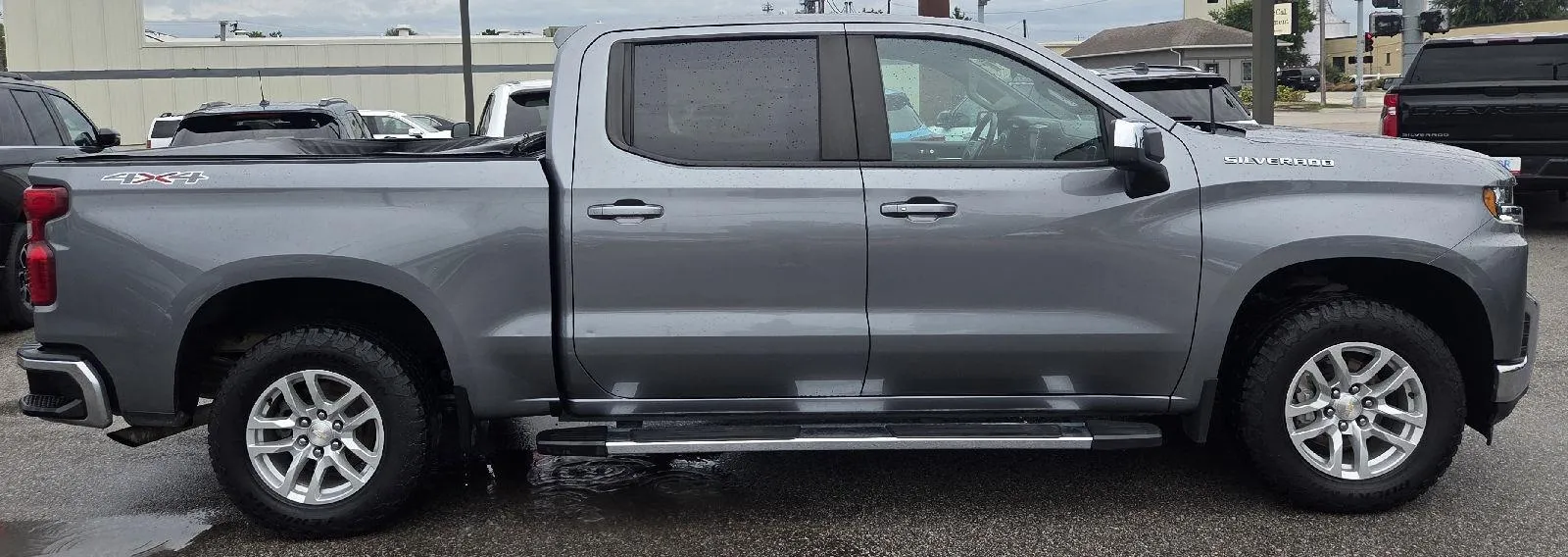 Chevrolet Silverado photo 6
