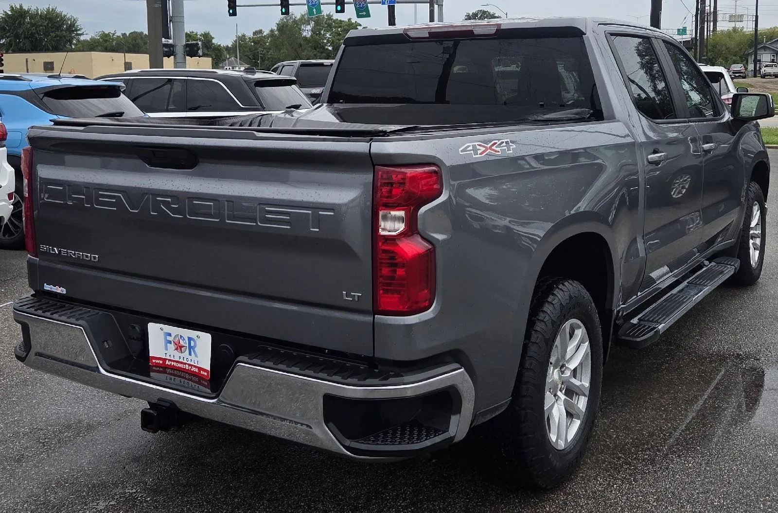 Chevrolet Silverado photo 7