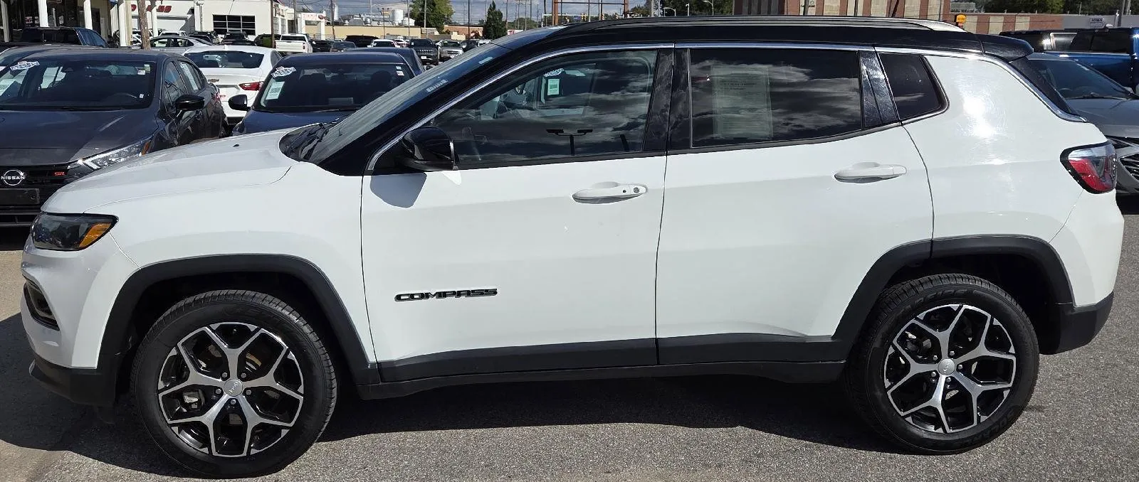 Jeep Compass photo 5