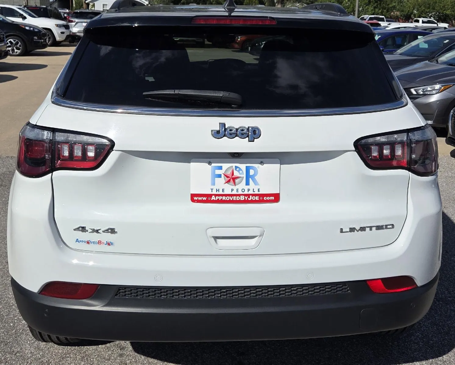 Jeep Compass photo 9