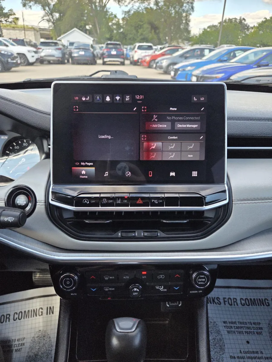 Jeep Compass photo 22