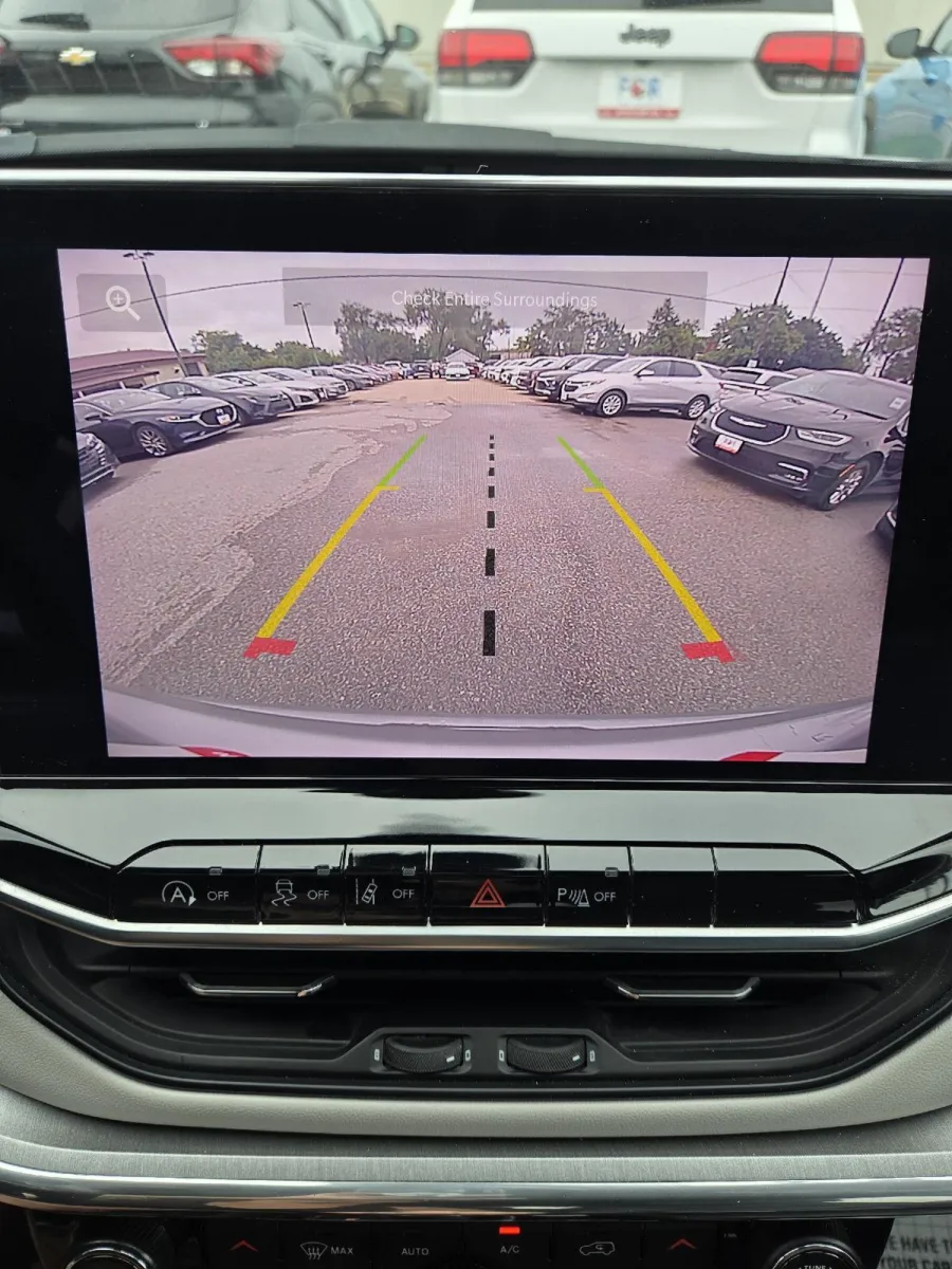 Jeep Compass photo 22