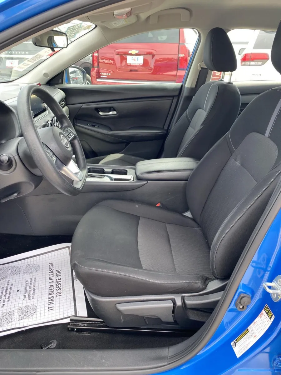Nissan Sentra photo 14