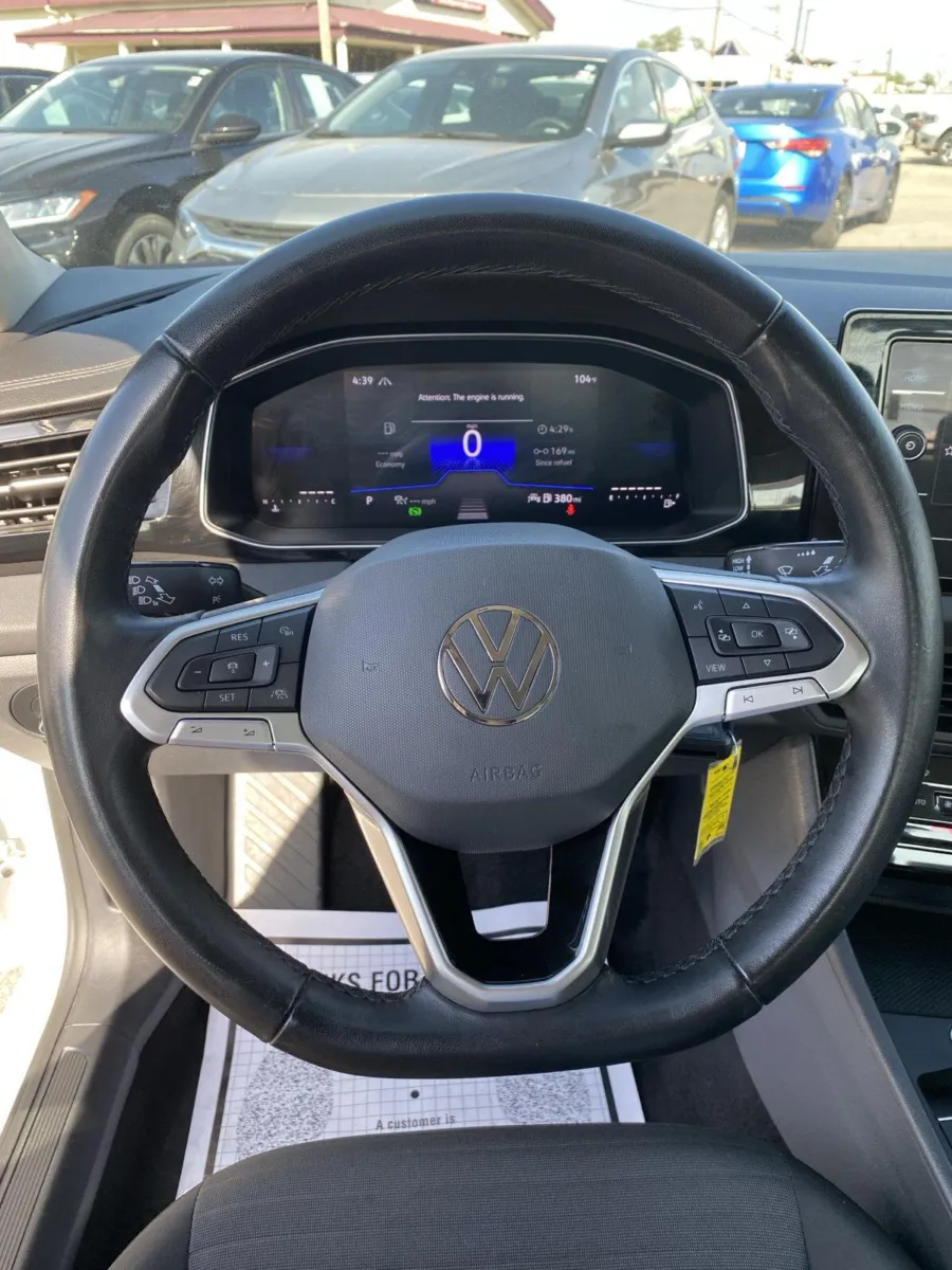 Volkswagen Jetta photo 17