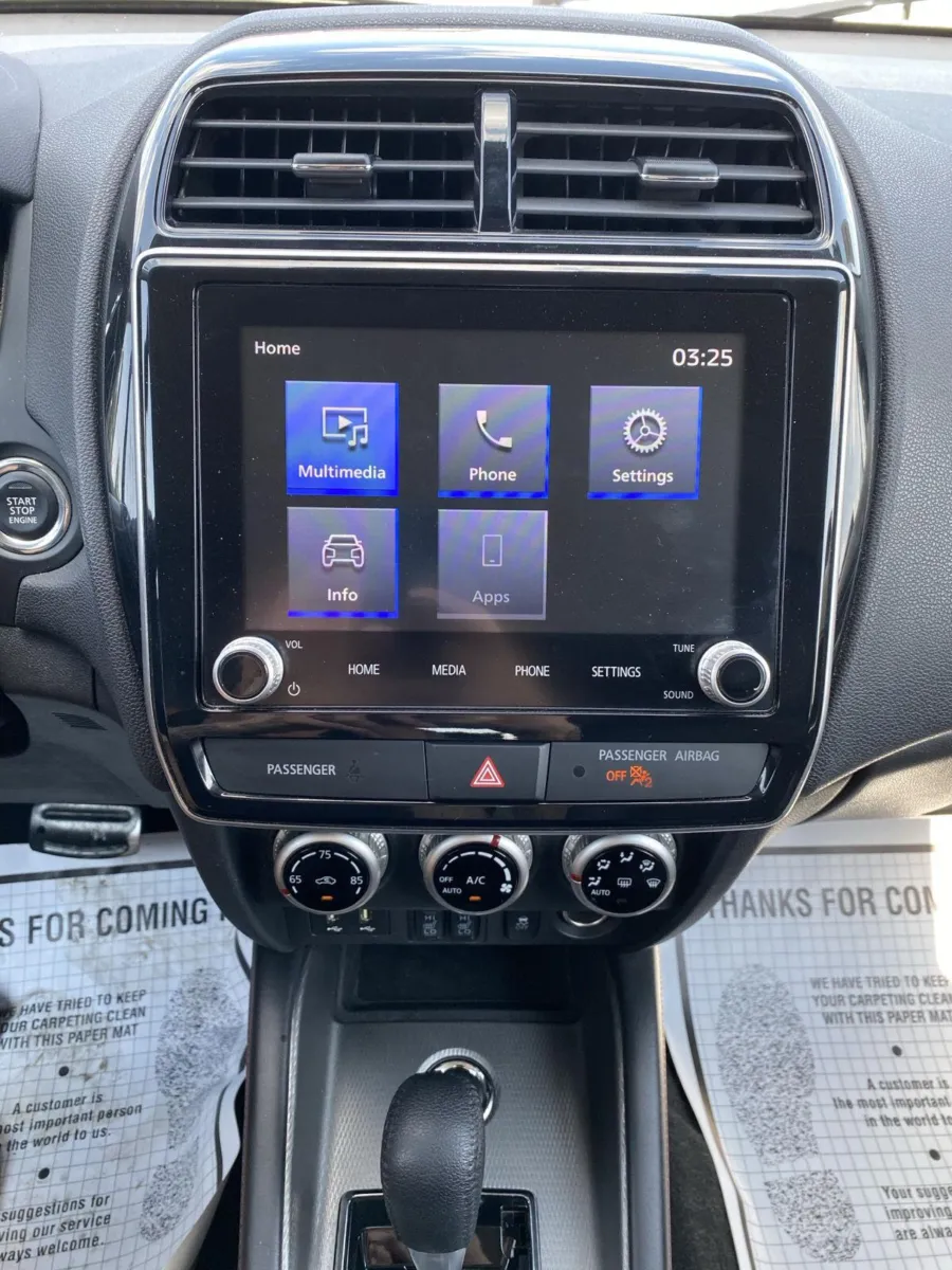 Mitsubishi Outlander Sport photo 21