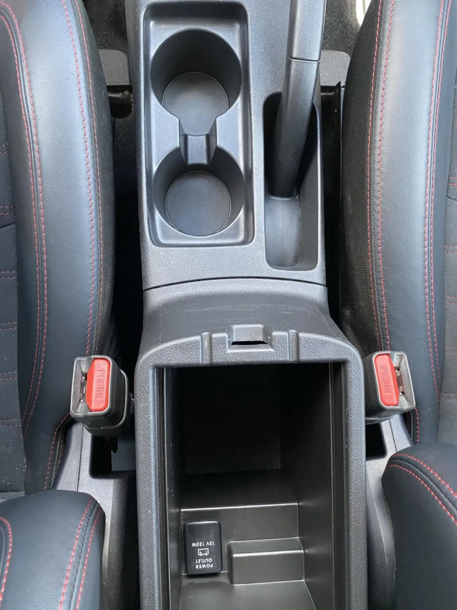 Mitsubishi Outlander Sport photo 23