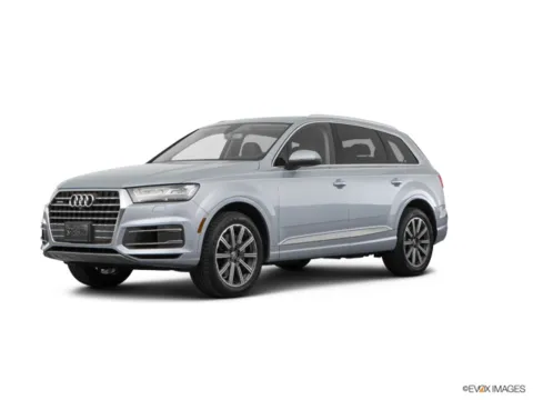 Gray 2017 Audi Q7 Premium Plus for sale in Des Moines, IA