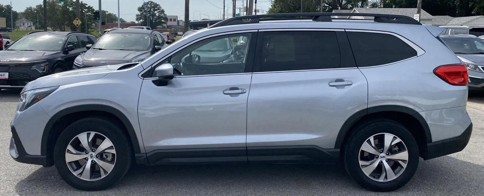 Subaru Ascent photo 5