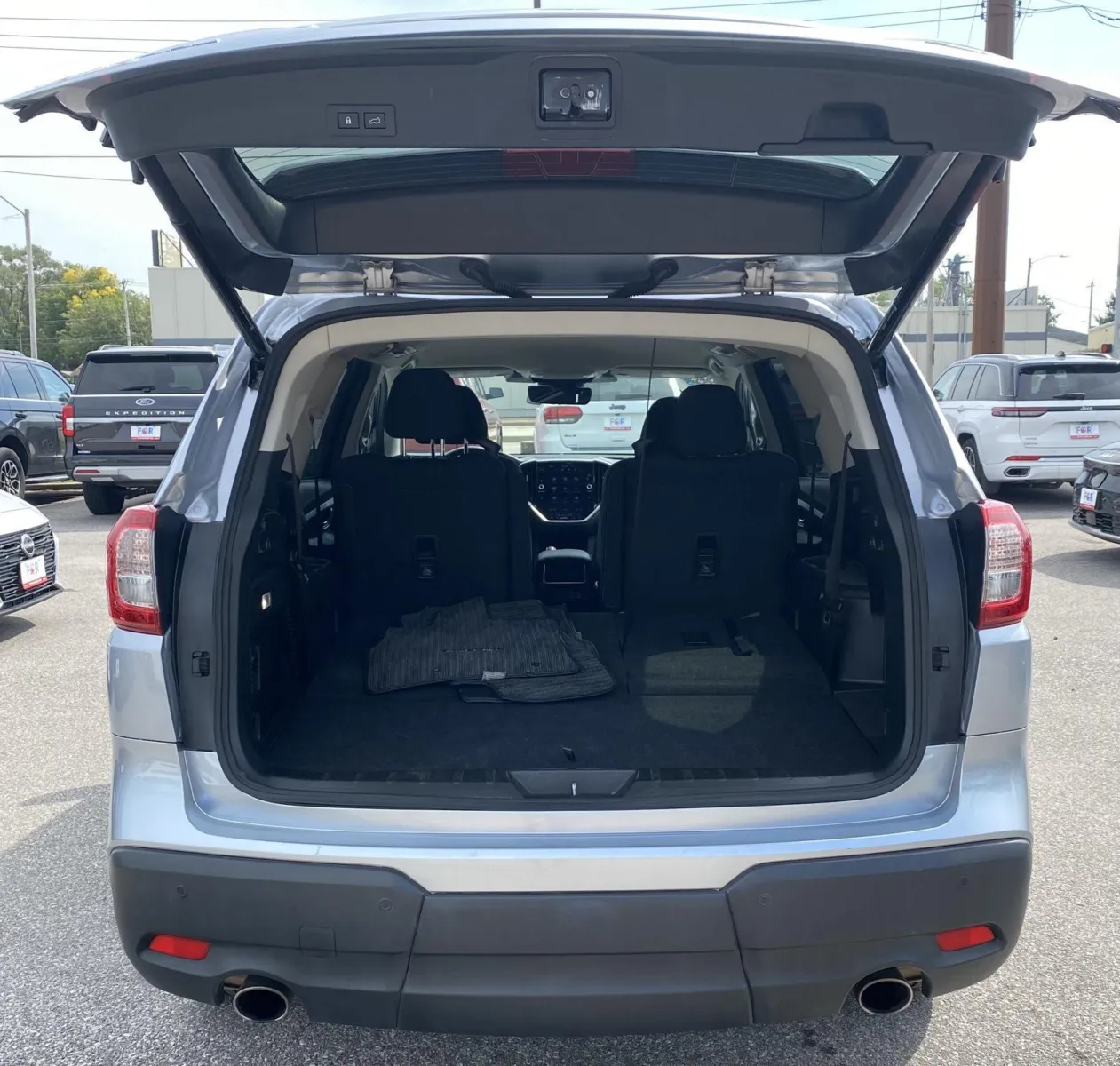 Subaru Ascent photo 10