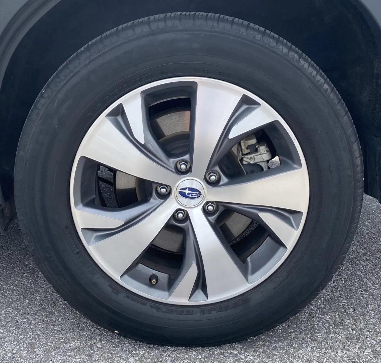 Subaru Ascent photo 12
