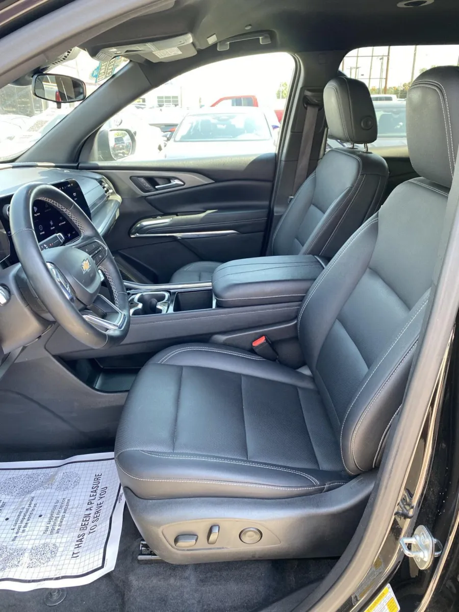 Chevrolet Traverse photo 14