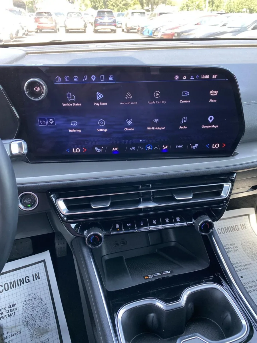 Chevrolet Traverse photo 22