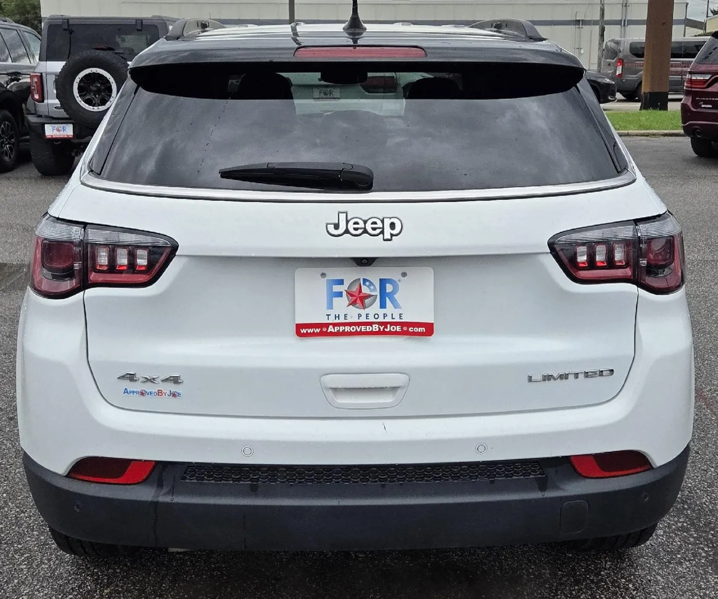 Jeep Compass photo 9