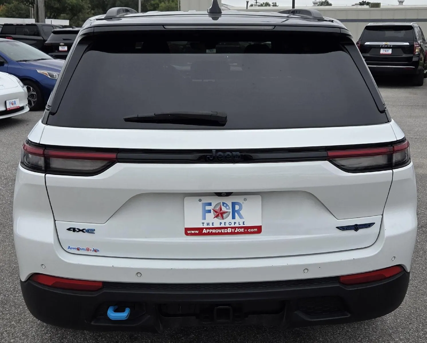 Jeep Grand Cherokee photo 9