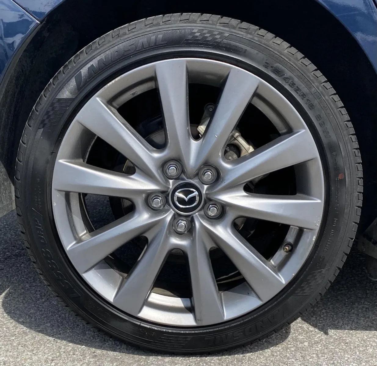 Mazda Mazda3 photo 10