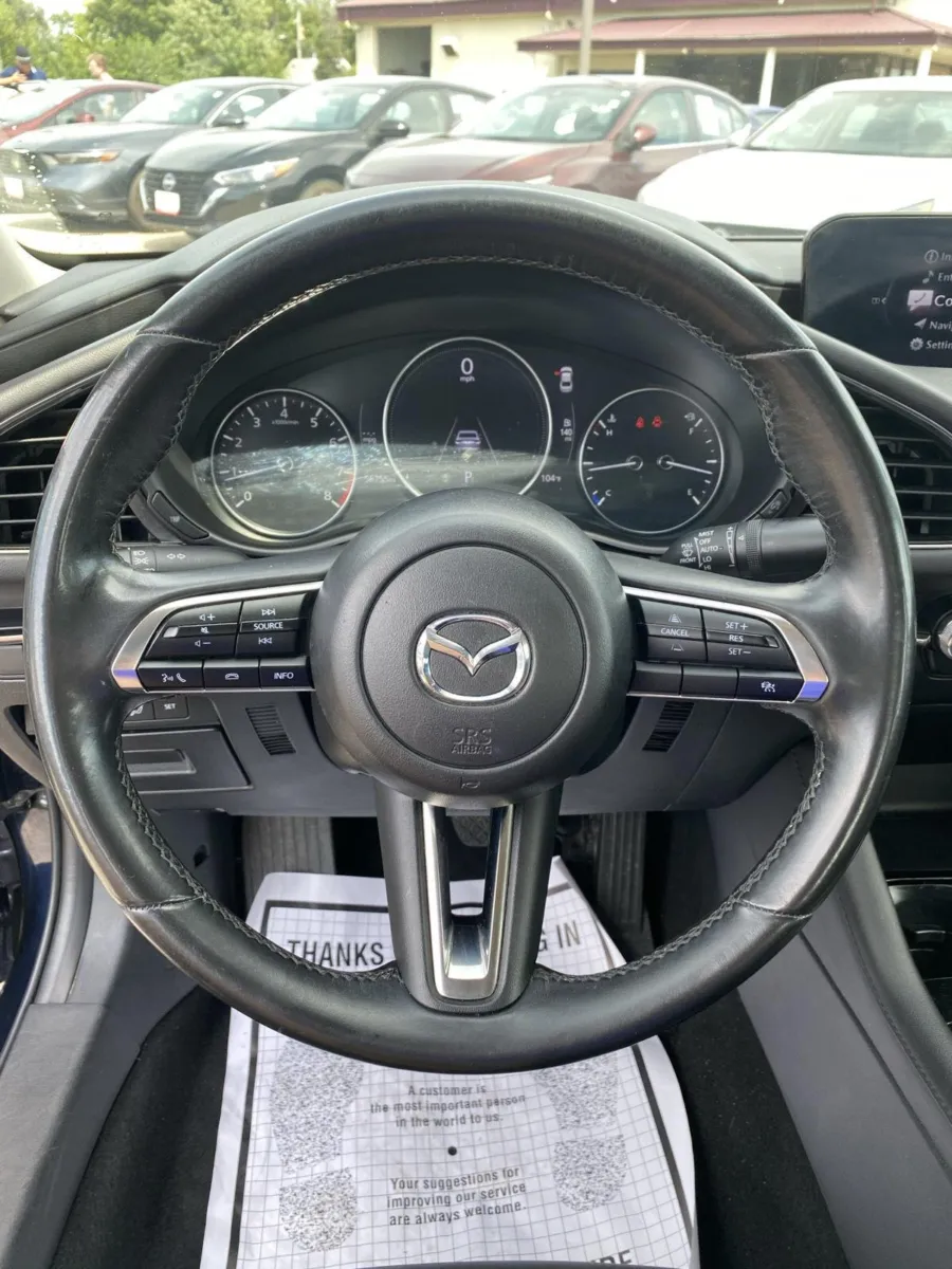 Mazda Mazda3 photo 16