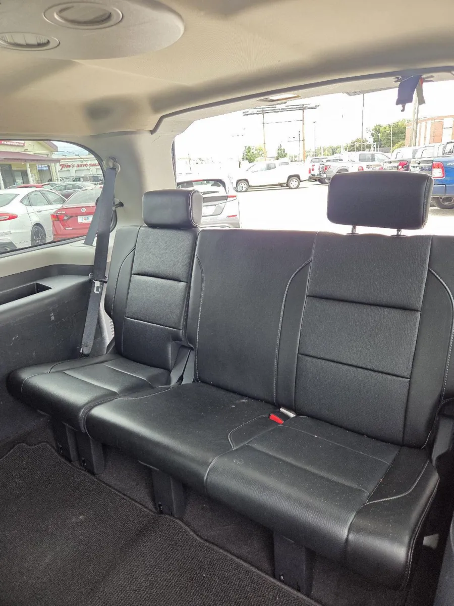 Nissan Armada photo 20
