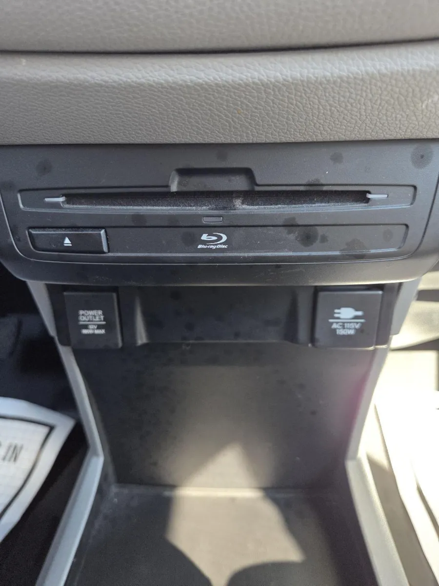 Honda Odyssey photo 26