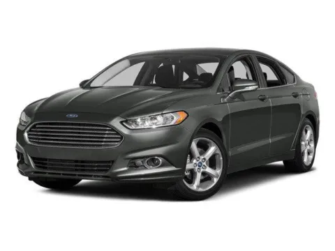 Gray 2016 Ford Fusion SE for sale in Des Moines, IA