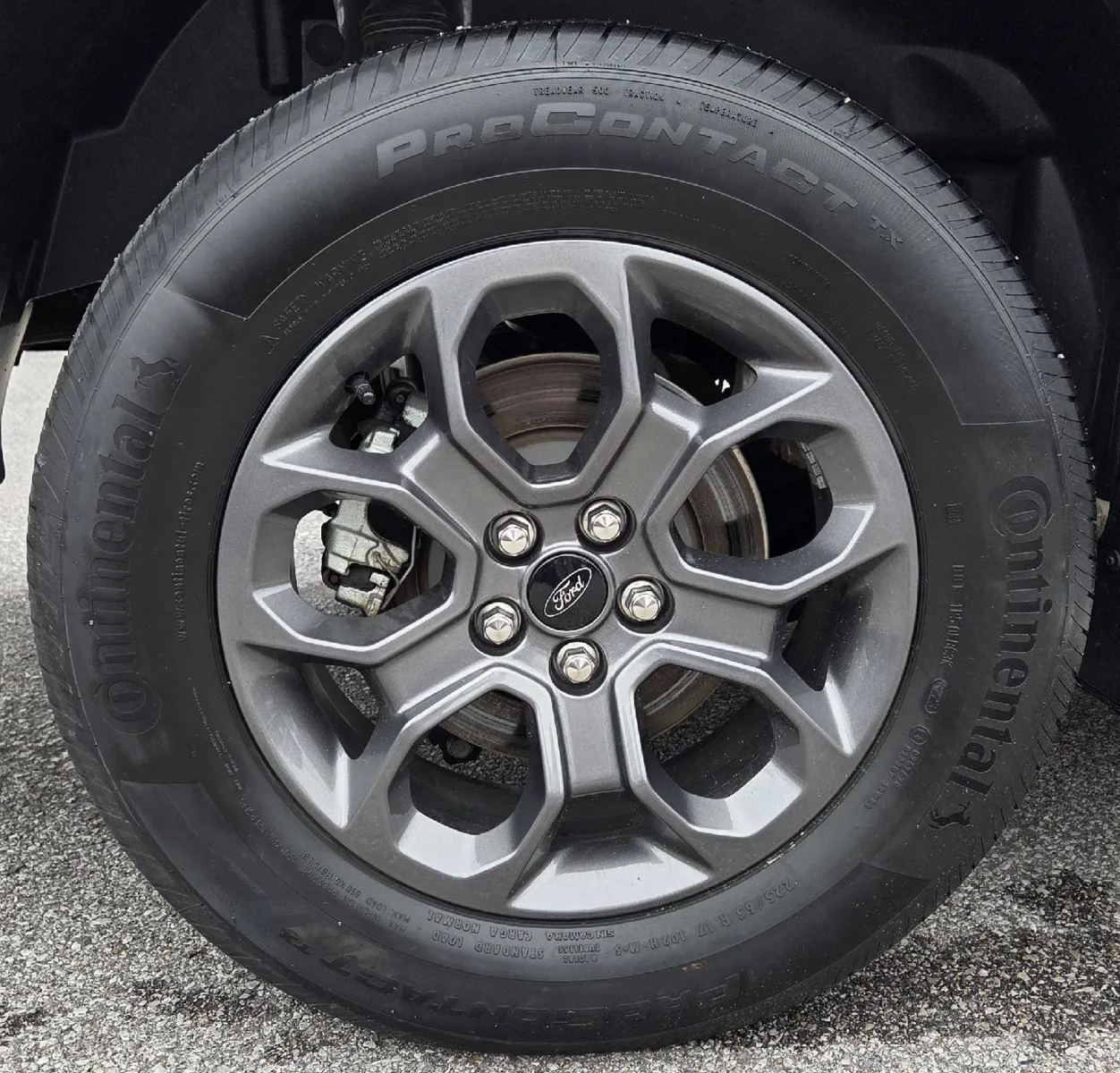 Ford Maverick photo 10
