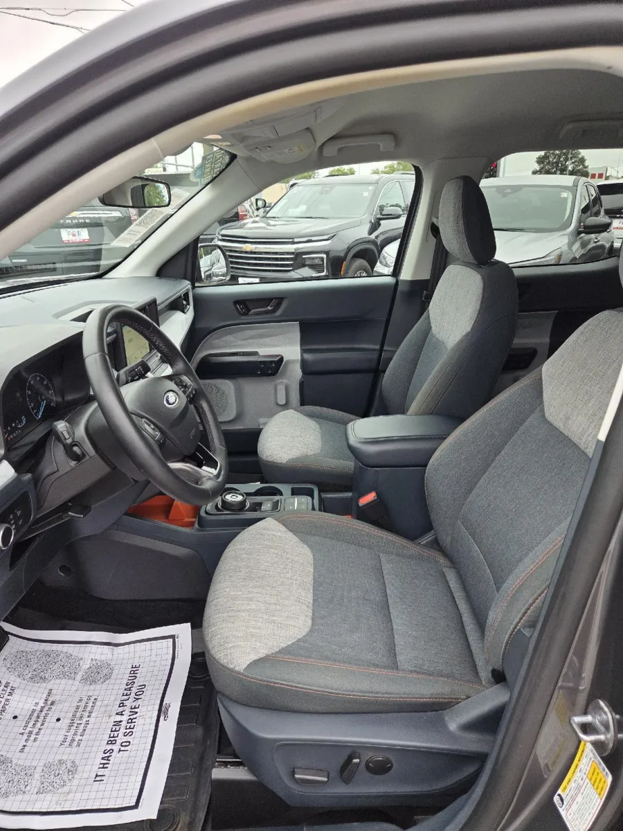Ford Maverick photo 12