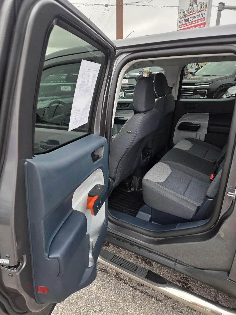 Ford Maverick photo 13