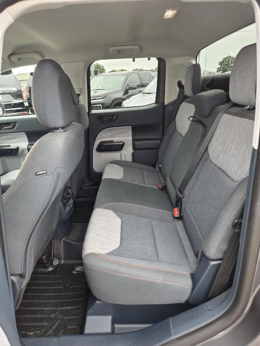 Ford Maverick photo 14