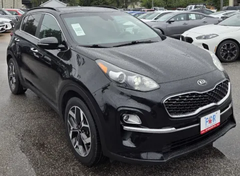 Photos of 2022 Kia Sportage EX for sale in Des Moines, IA at Capital City Motor Company