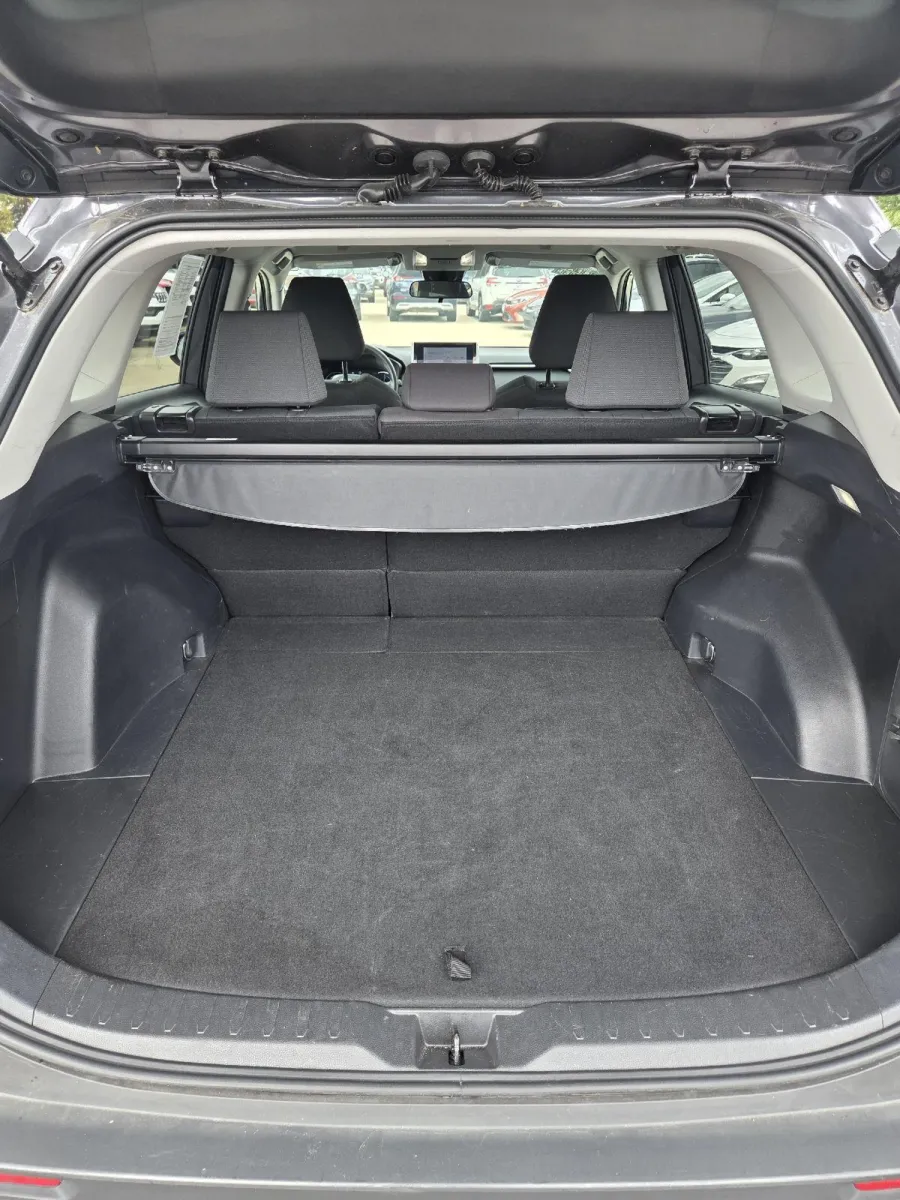 Toyota RAV4 photo 10