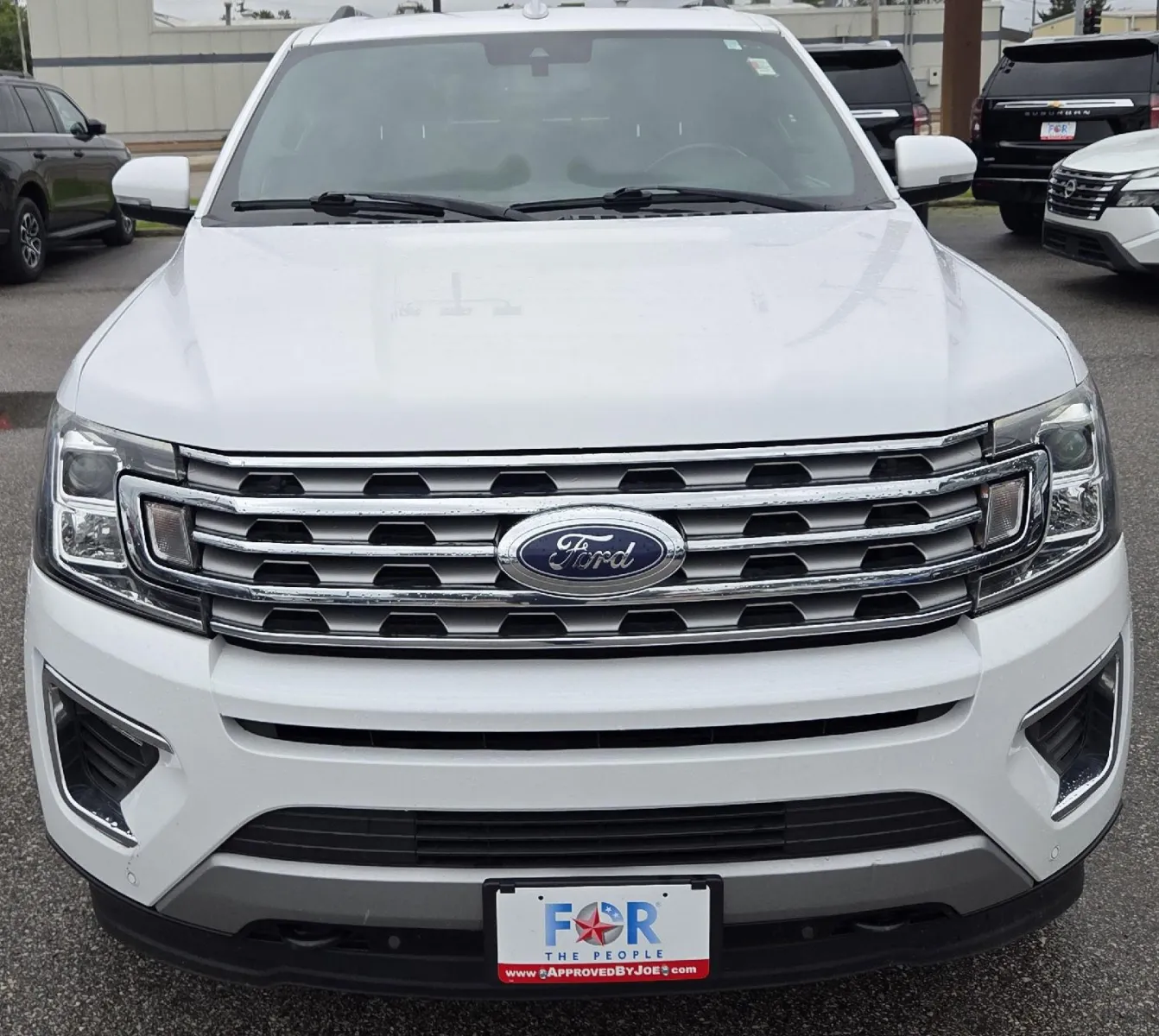 Ford Expedition photo 3
