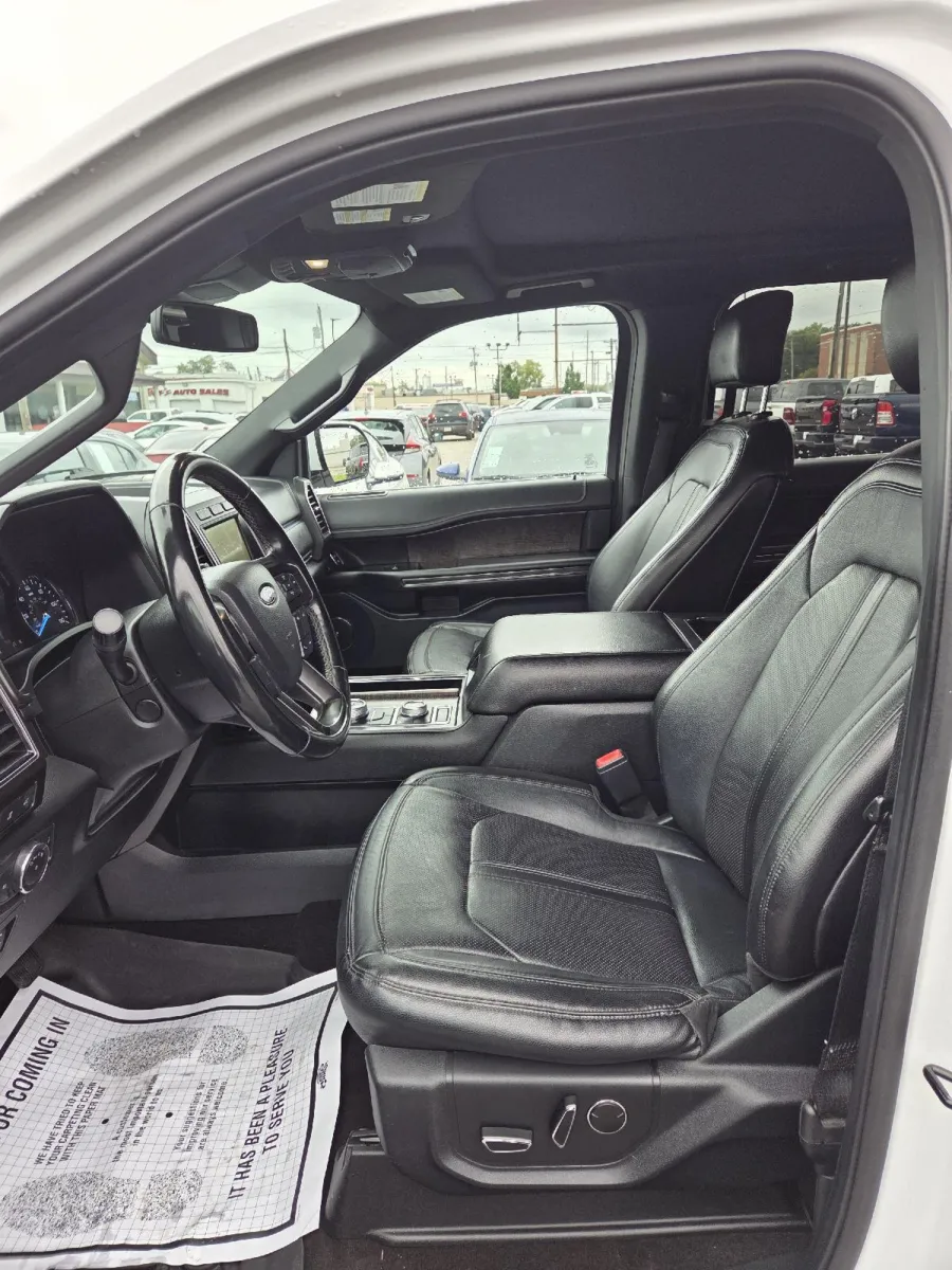 Ford Expedition photo 14