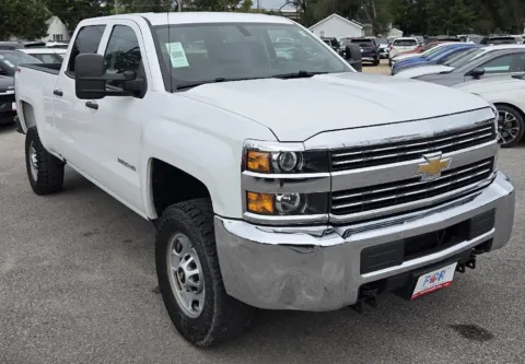 Photos of 2018 Chevrolet Silverado 2500 HD Work Truck for sale in Des Moines, IA at Capital City Motor Company