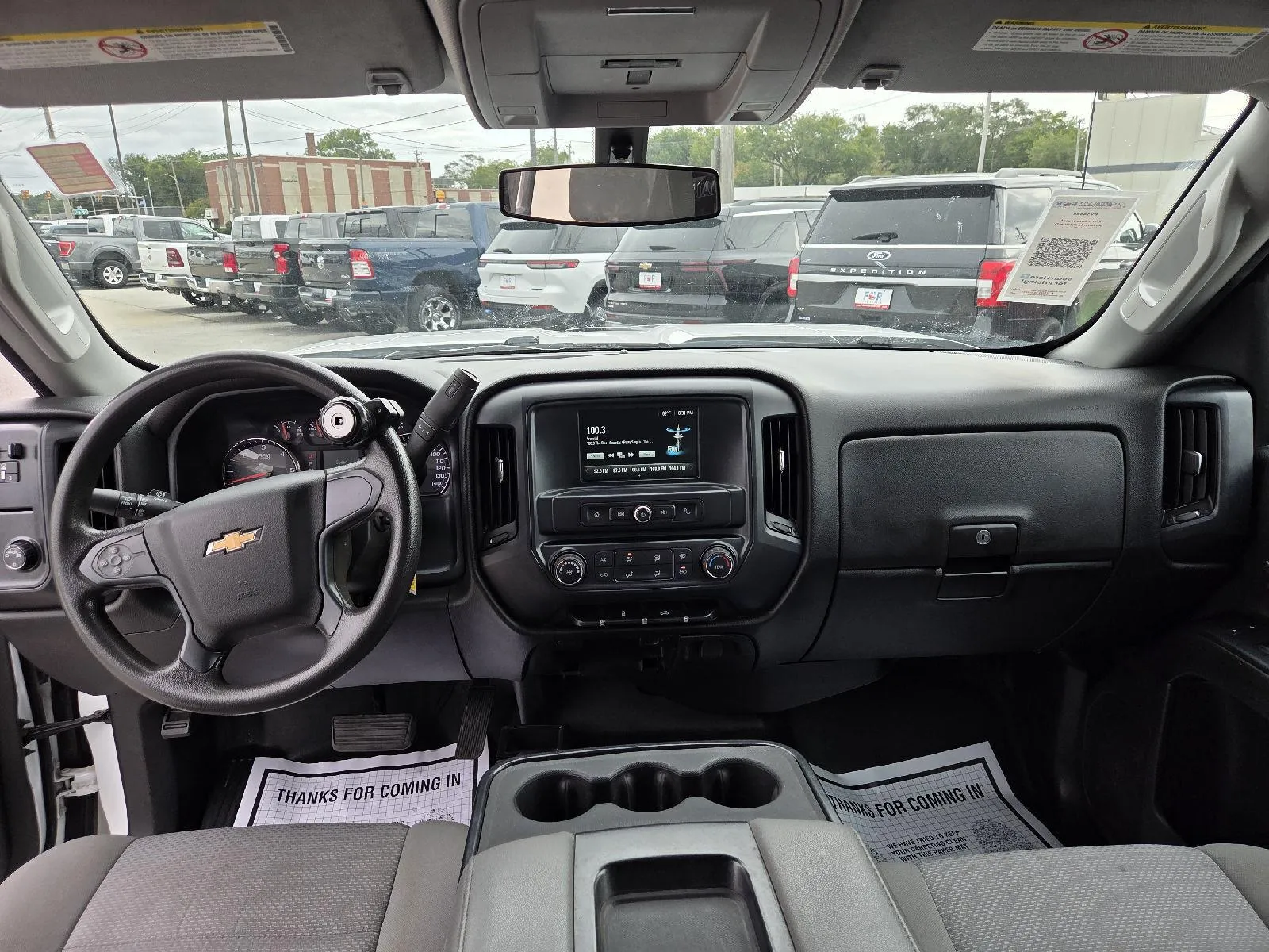 Chevrolet Silverado photo 15