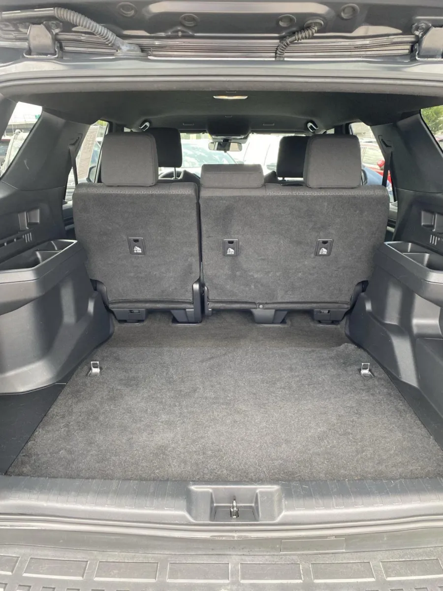 Toyota 4Runner photo 11