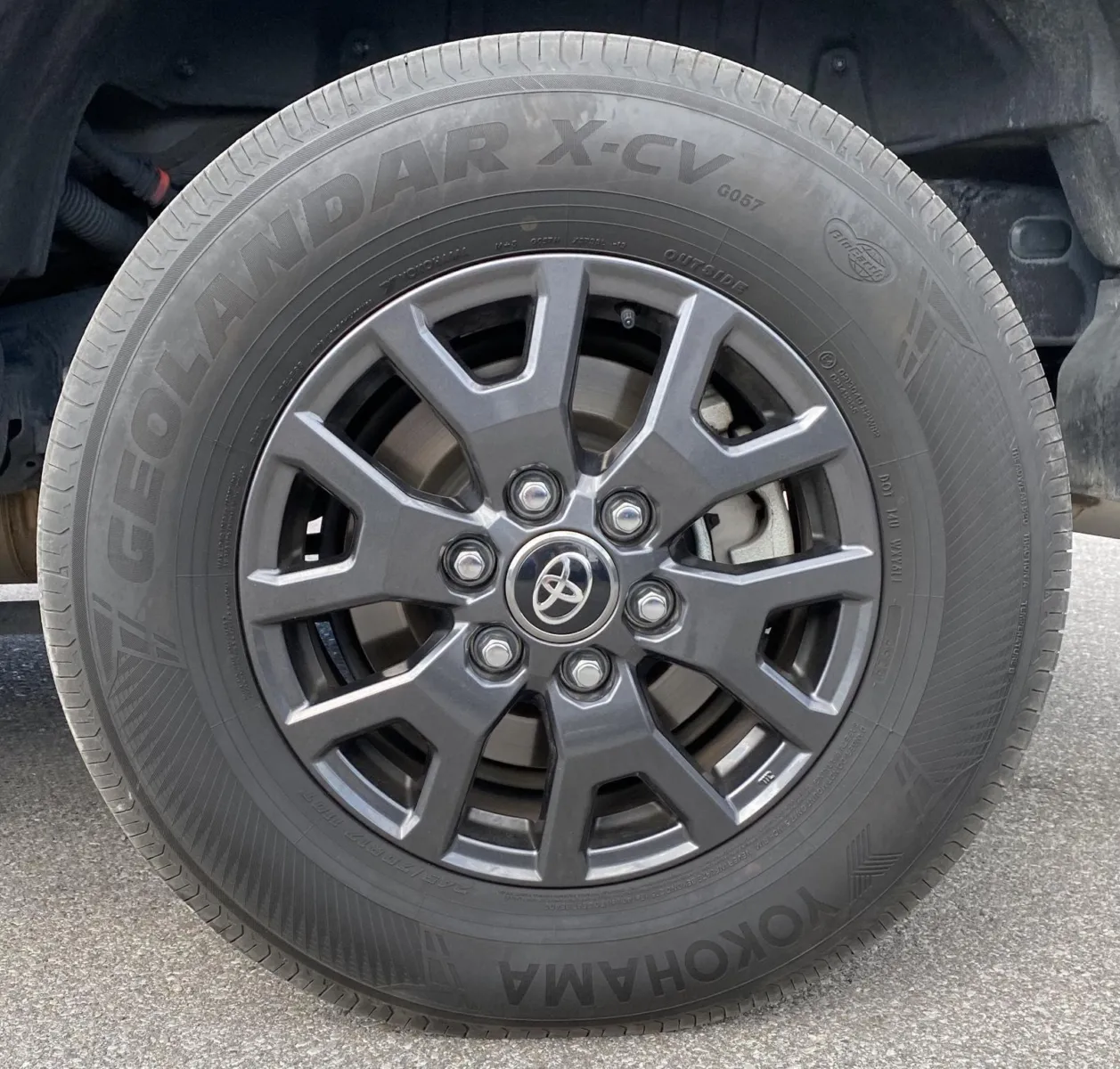 Toyota 4Runner photo 12