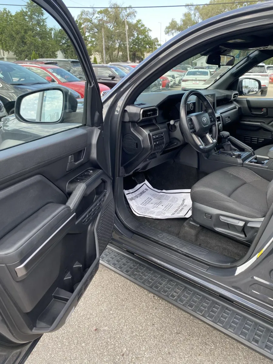 Toyota 4Runner photo 13