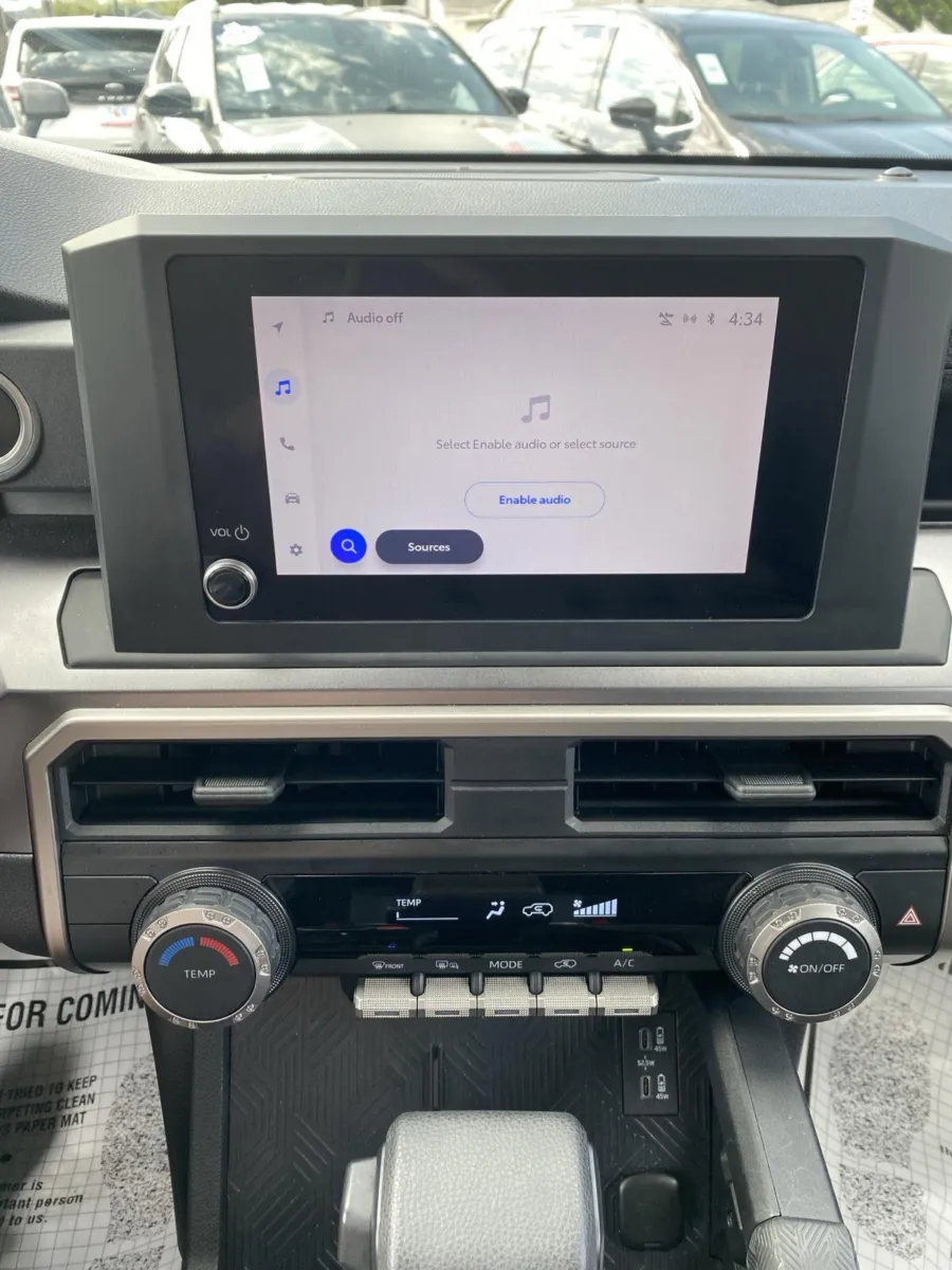 Toyota 4Runner photo 21