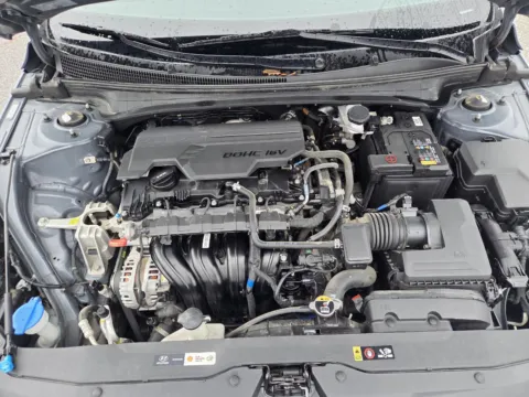 More photos of 2023 Hyundai Elantra SEL at Capital City Motor Company, IA