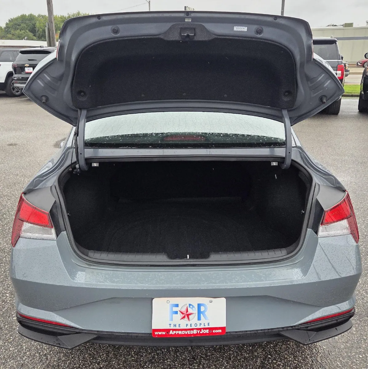 Hyundai Elantra photo 10